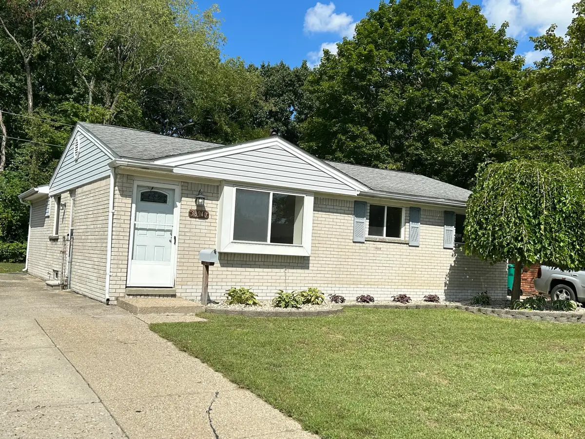 38040 Castle Drive, Romulus, MI 48174 - #1