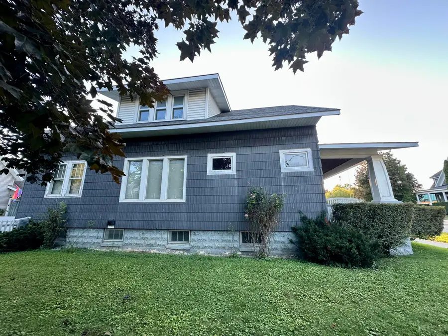 313 3rd Street, Manistee, MI 49660 - #3
