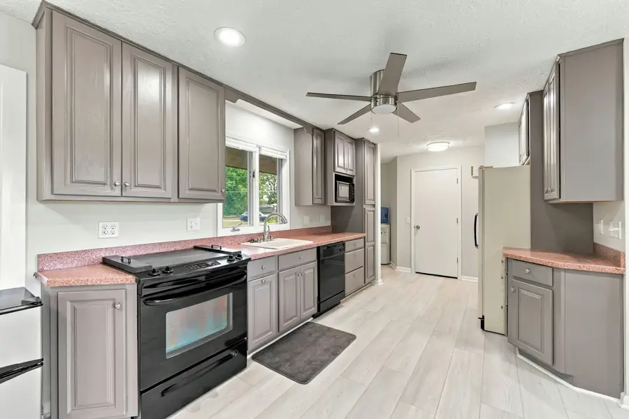 10226 Tomkinson Drive, Scotts, MI 49088 - #3
