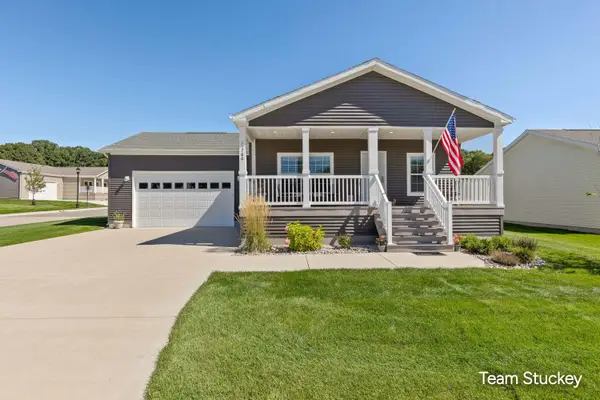 11786 Megan Way Drive, Rockford, MI 49341