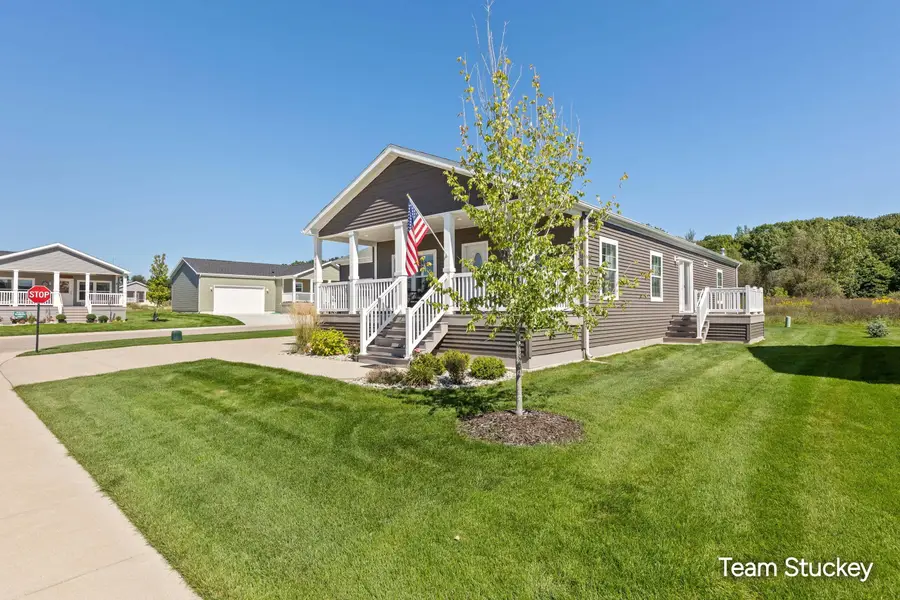 11786 Megan Way Drive, Rockford, MI 49341 - #2