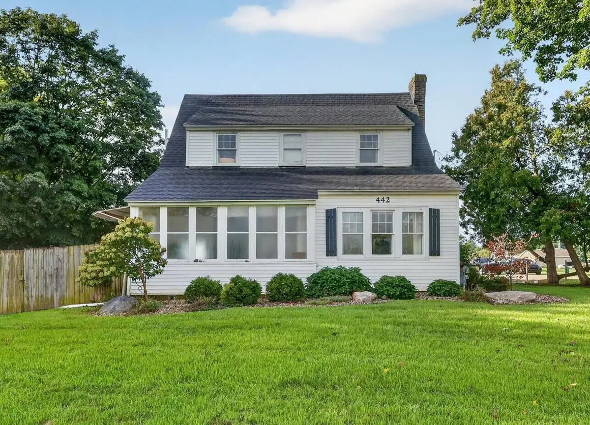 442 Riverview Drive, Plainwell, MI 49080 - #1
