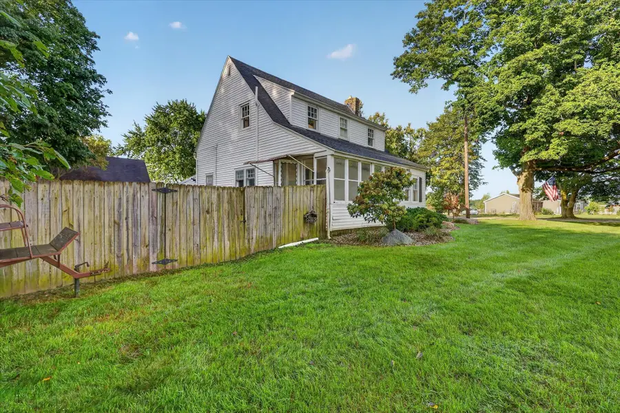 442 Riverview Drive, Plainwell, MI 49080 - #3