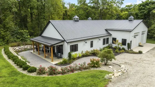 23549 Forest Shores Drive, Cassopolis, MI 49031