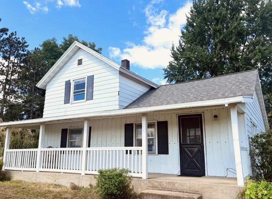 415 W 136th Street, Grant, MI 49327 - #2