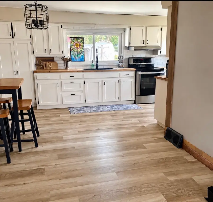 415 W 136th Street, Grant, MI 49327 - #3
