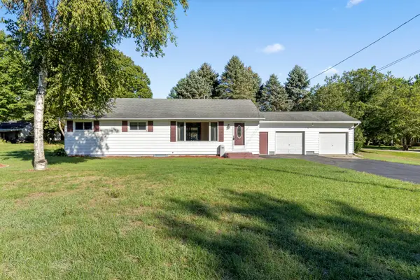 317 E 2nd Street, Trufant, MI 49347