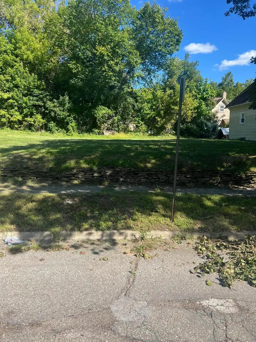 1205 Williams Street, Jackson, MI 49203 - #2