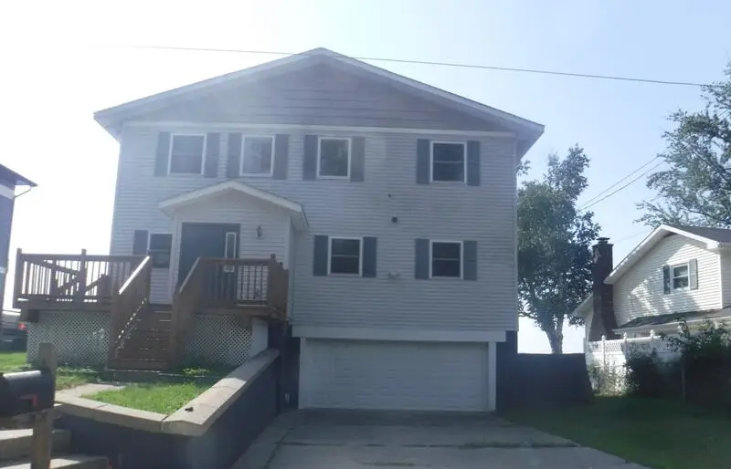 2918 E Shore Drive, Portage, MI 49002 - #1