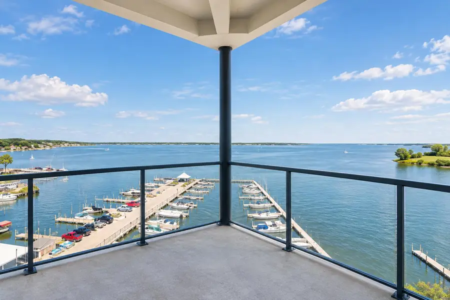 2964 Lakeshore Drive #E702, Muskegon, MI 49441 - #2