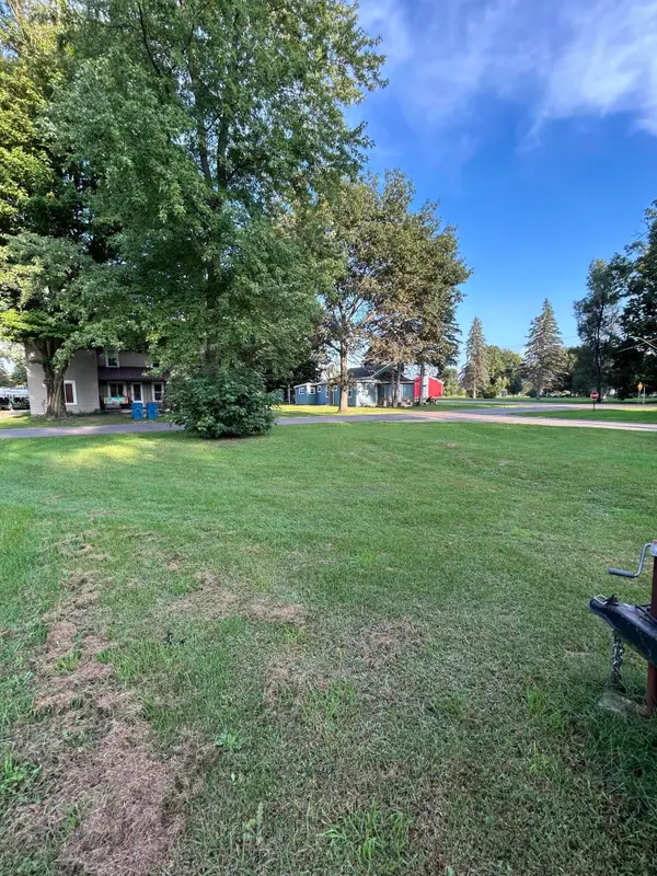 S Michigan Street, Montgomery, MI 49255