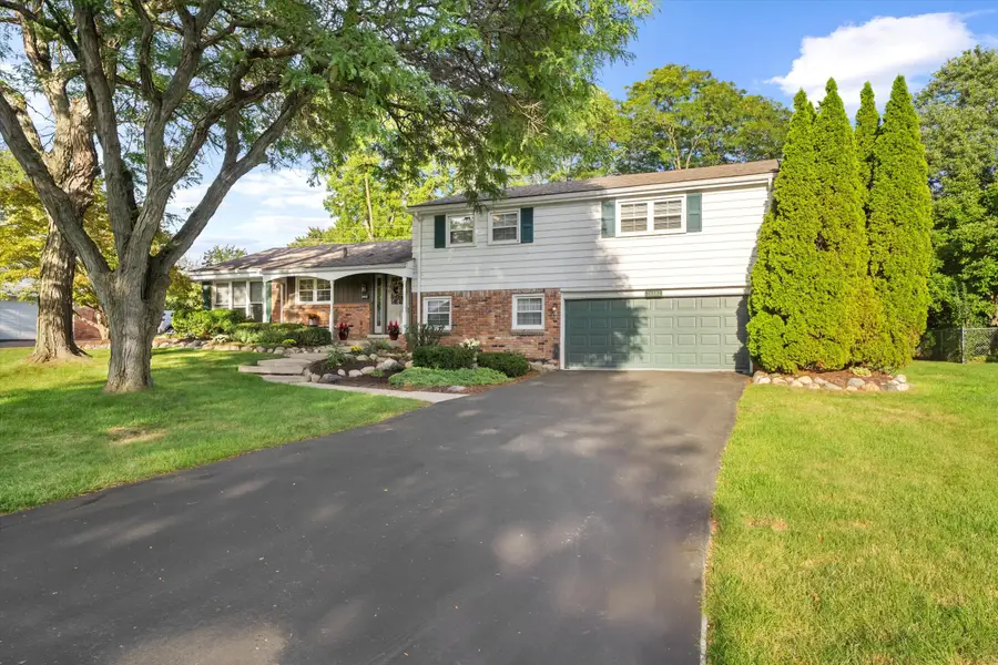 26182 Kiltartan Street, Farmington Hills, MI 48334 - #3