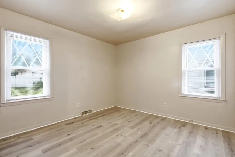 28919 Powers Street, Westland, MI 48186 - #2