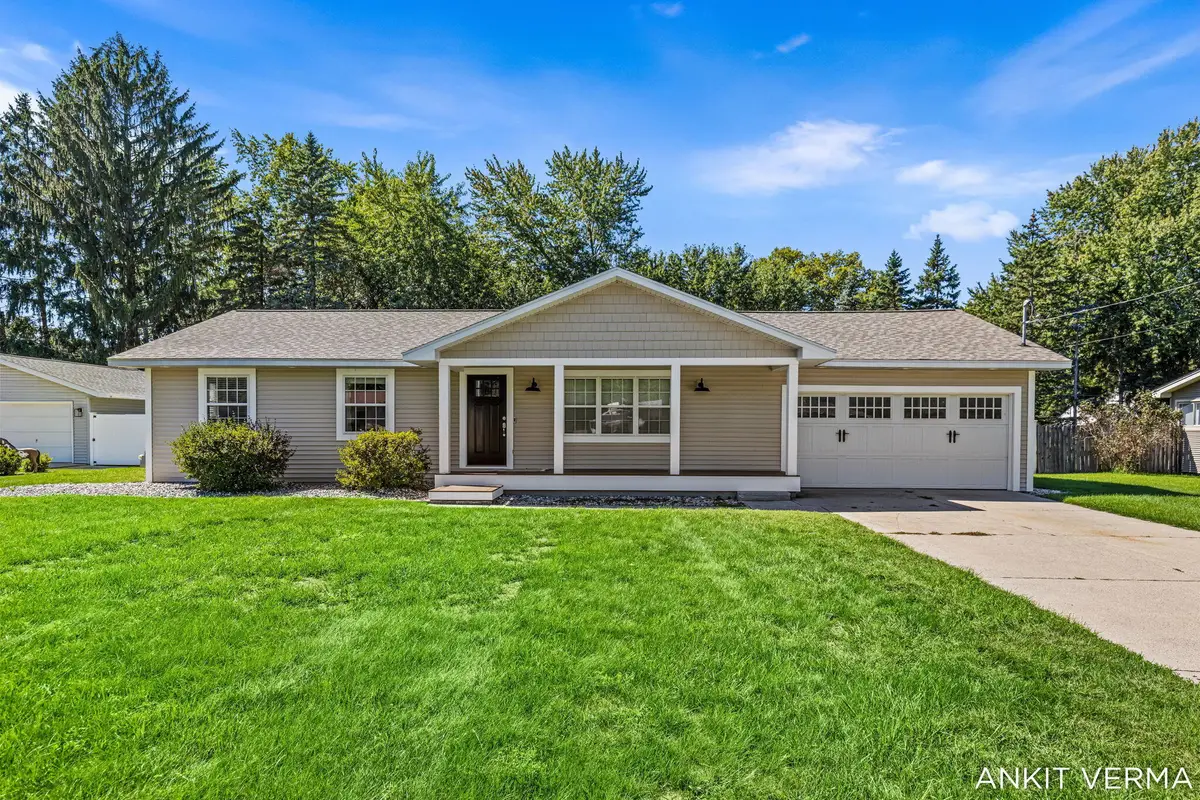 7439 Eastlane Avenue, Jenison, MI 49428 - #1