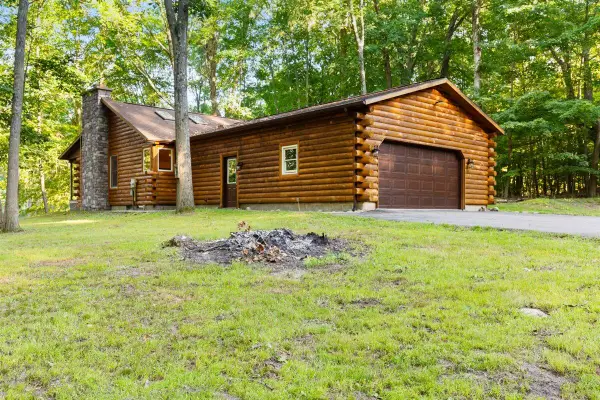 5518 N Plumb Road Nw, Stanton, MI 48888