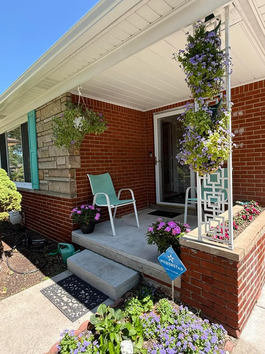 21920 Cloverlawn Street, Oak Park, MI 48237 - #2