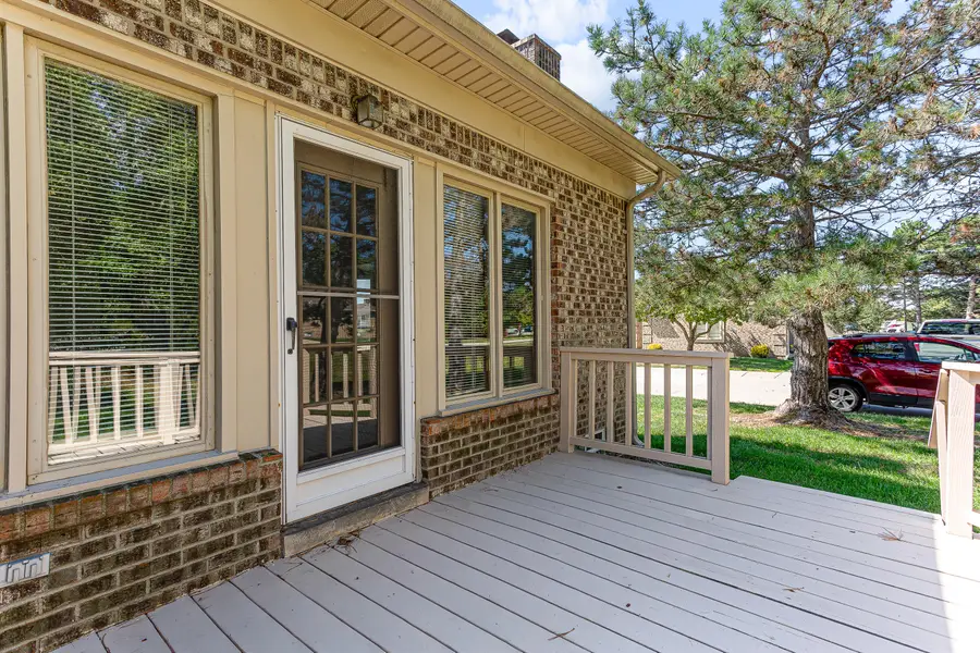 13711 Maple Grove Avenue #35, Shelby, MI 48315 - #2