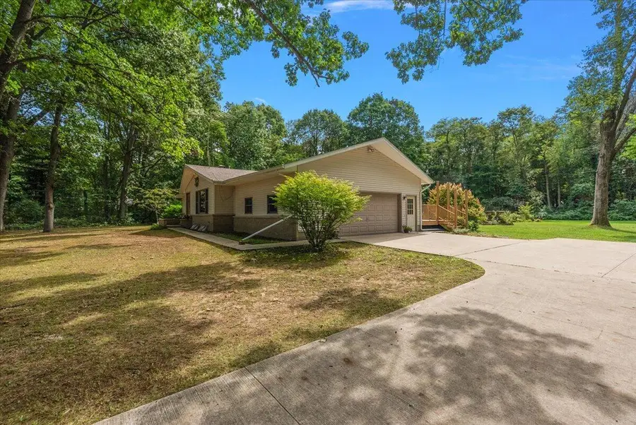 28193 60th Avenue, Lawton, MI 49065 - #3