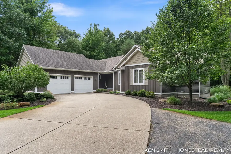 1876 Columbus Street, Holland, MI 49424 - #3