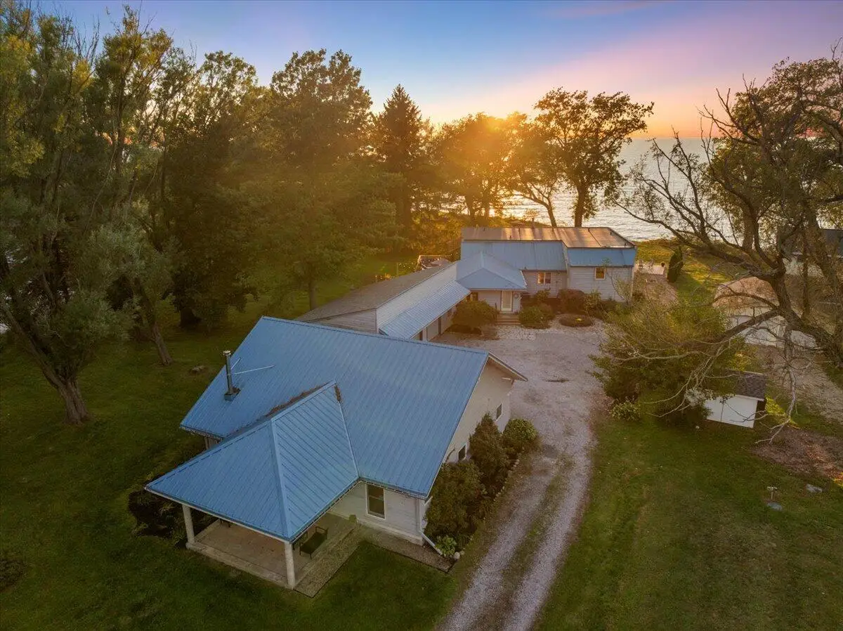 3960 Evergreen Lane, Benton Harbor, MI 49022 - #1