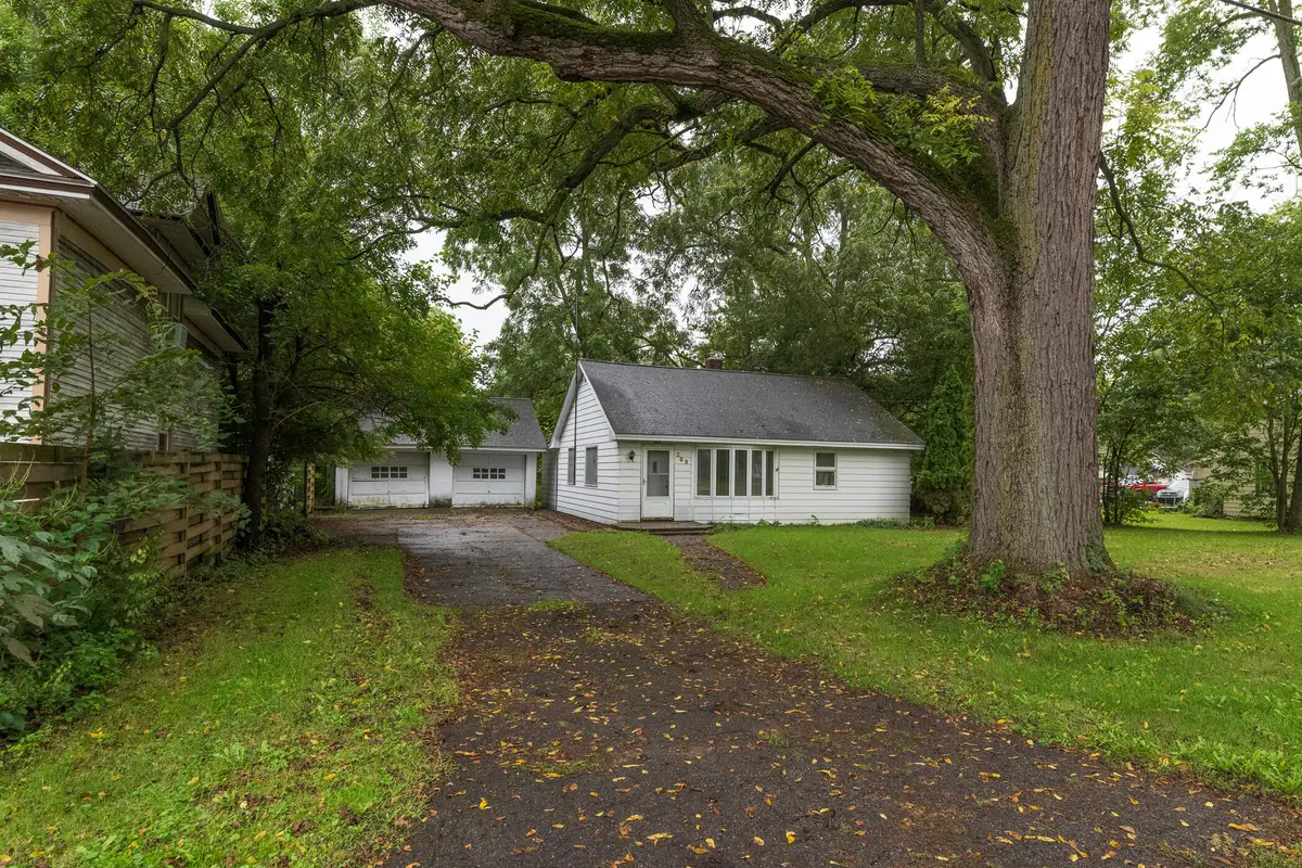 209 W Van Buren Street, Augusta, MI 49012 - #1