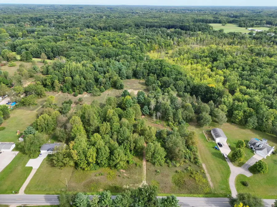3435 18 Mile Road Ne, Cedar Springs, MI 49319 - #2