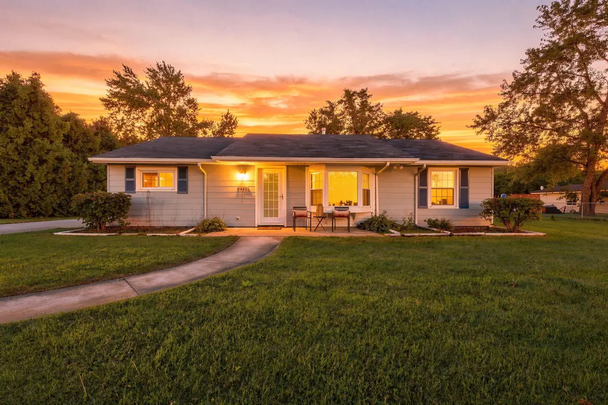 9445 Highland Drive, Grosse Ile, MI 48138 - #1