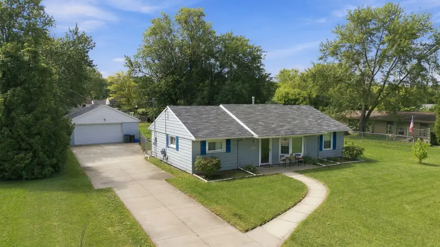9445 Highland Drive, Grosse Ile, MI 48138 - #2