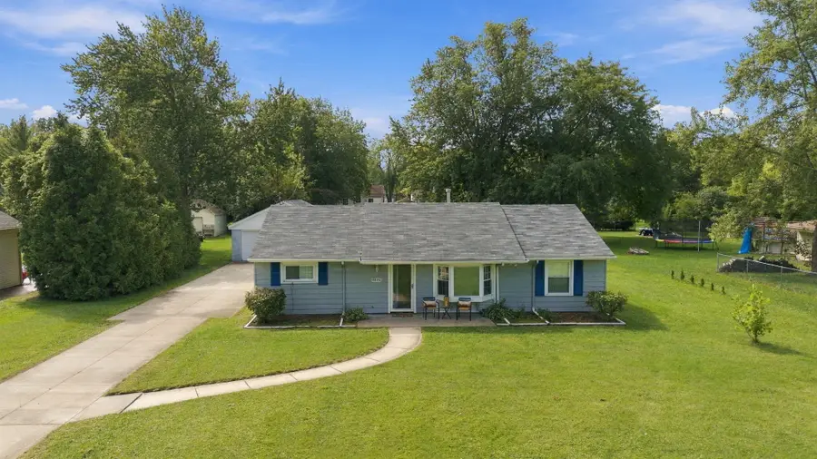 9445 Highland Drive, Grosse Ile, MI 48138 - #3