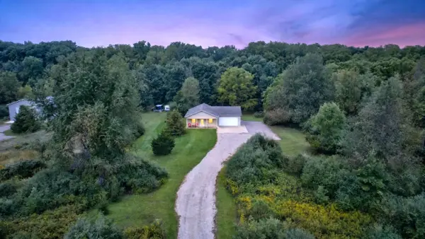 10218 Shady Oak Shores, Jerome, MI 49249