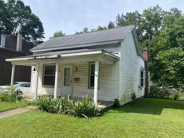 504 S Red Bud Trail, Buchanan, MI 49107 - #1