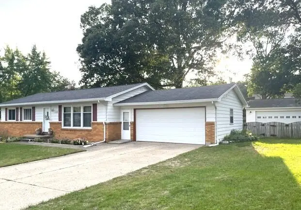 2535 Powers Avenue Nw, Grand Rapids, MI 49544 - #1