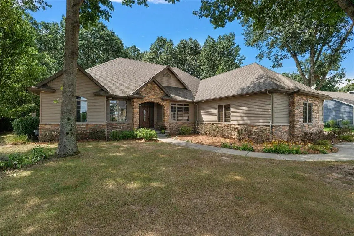 3958 Fox Woods Road, Saint Joseph, MI 49085 - #1