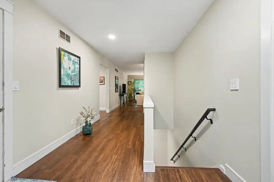 1020 Essex Circle #26, Kalamazoo, MI 49008 - #3