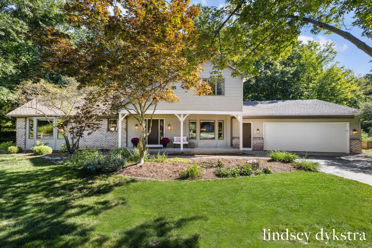 7395 Whispering Ridge Street Se, Grand Rapids, MI 49546 - #1