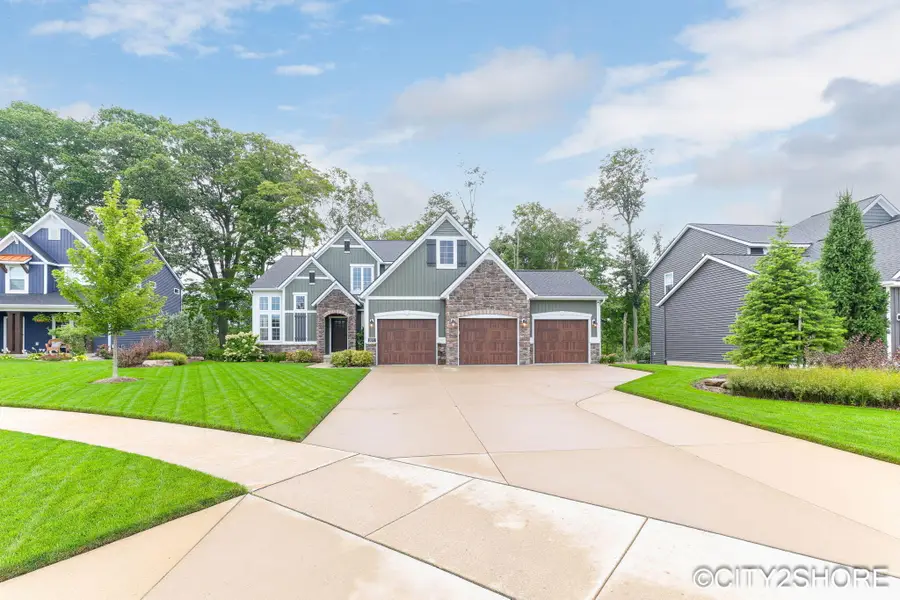 3071 Deer Haven Court, Jenison, MI 49428 - #2