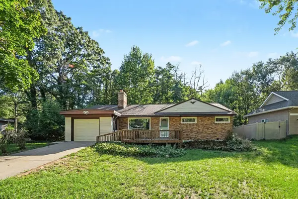 499 Sunnyjune Avenue, Holland, MI 49424