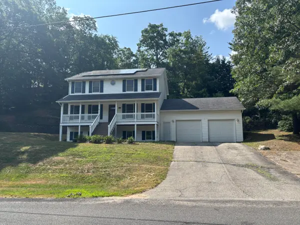 4160 Knapp Valley Drive Ne, Grand Rapids, MI 49525