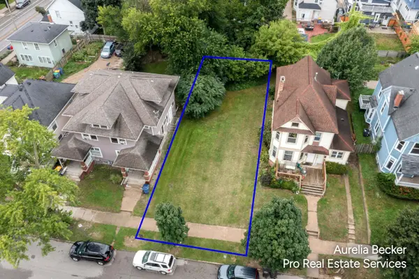 745 Paris Avenue Se, Grand Rapids, MI 49503