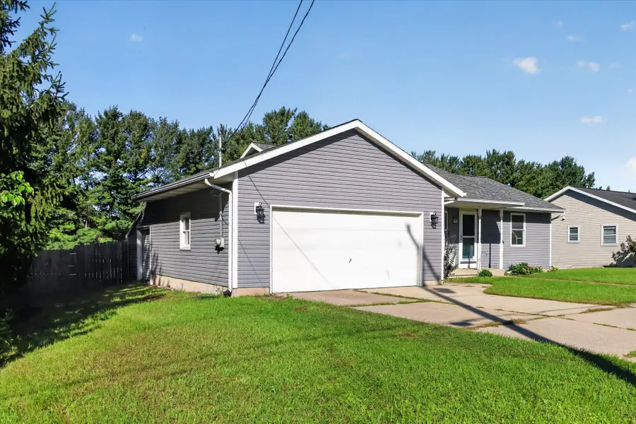 6703 28th Avenue, Hudsonville, MI 49426 - #2