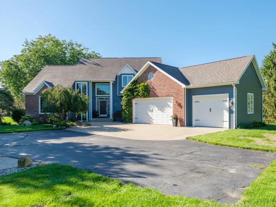 22533 Vineyard Circle, Mattawan, MI 49071 - #2