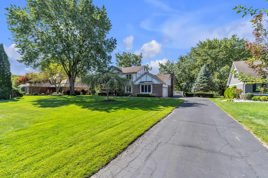 10098 Newfound Gap, Brighton, MI 48114 - #3