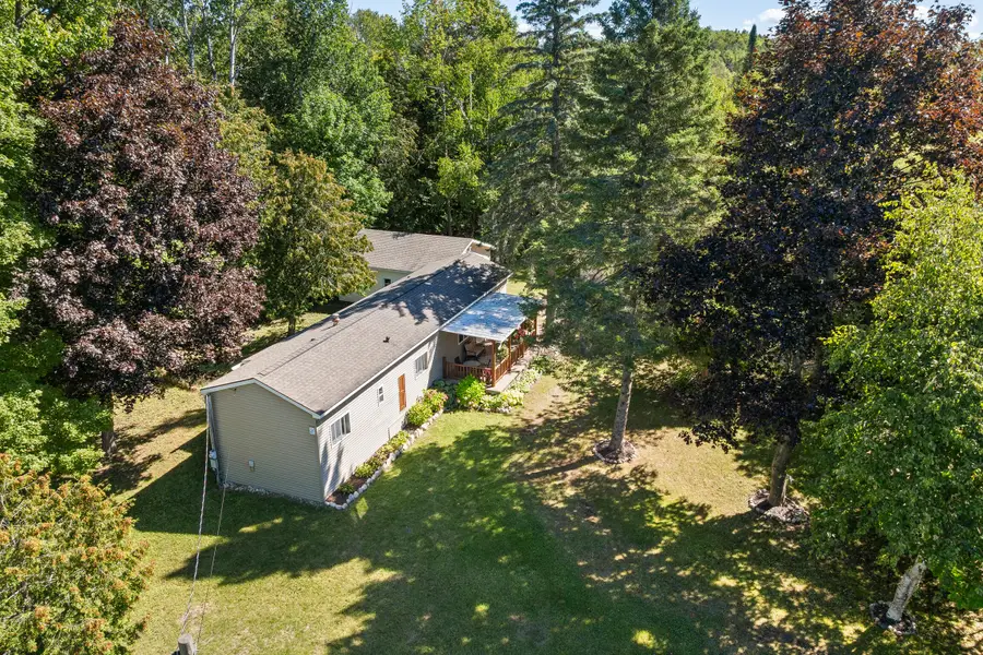 10262 Burgess Road, Charlevoix, MI 49720 - #3