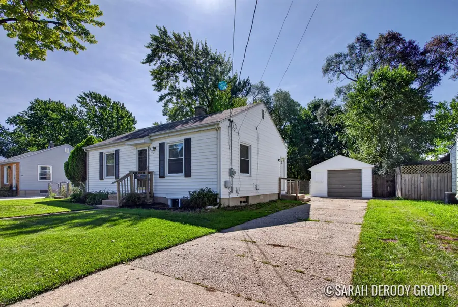 334 Leroy Street Sw, Wyoming, MI 49548 - #3