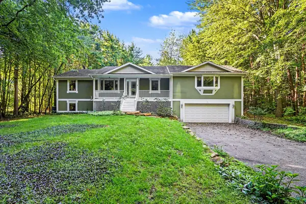 10592 Osborn Street, Grand Haven, MI 49417