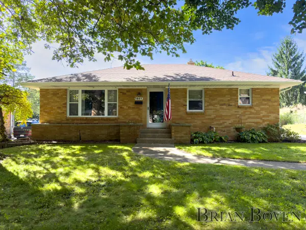 1857 Houseman Avenue Ne, Grand Rapids, MI 49505