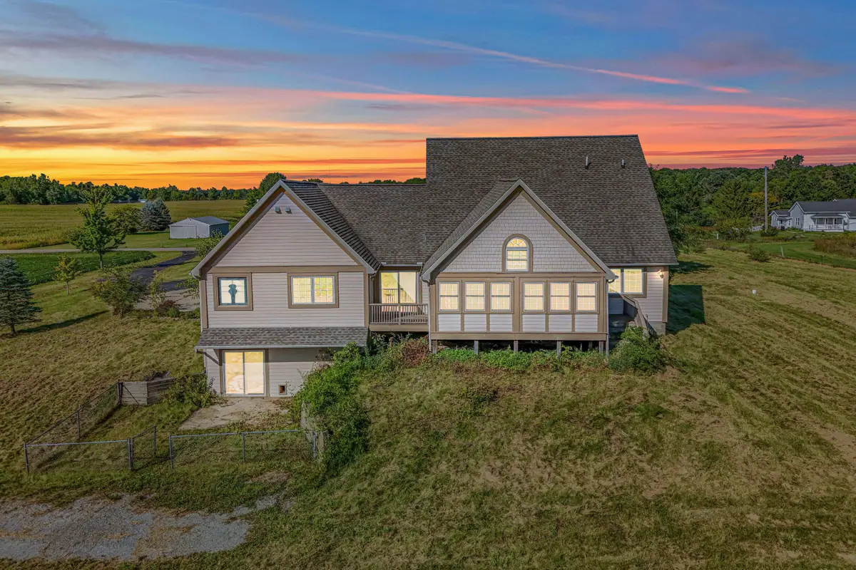 3663 S Pittsford Road, Pittsford, MI 49271 - #1