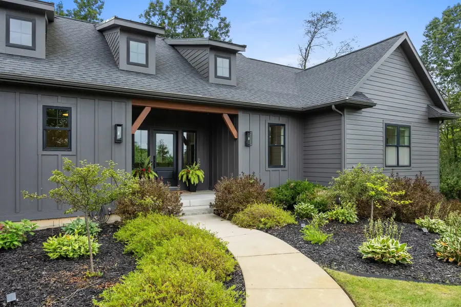5007 Twin Creek Estates Drive Ne, Rockford, MI 49341 - #2