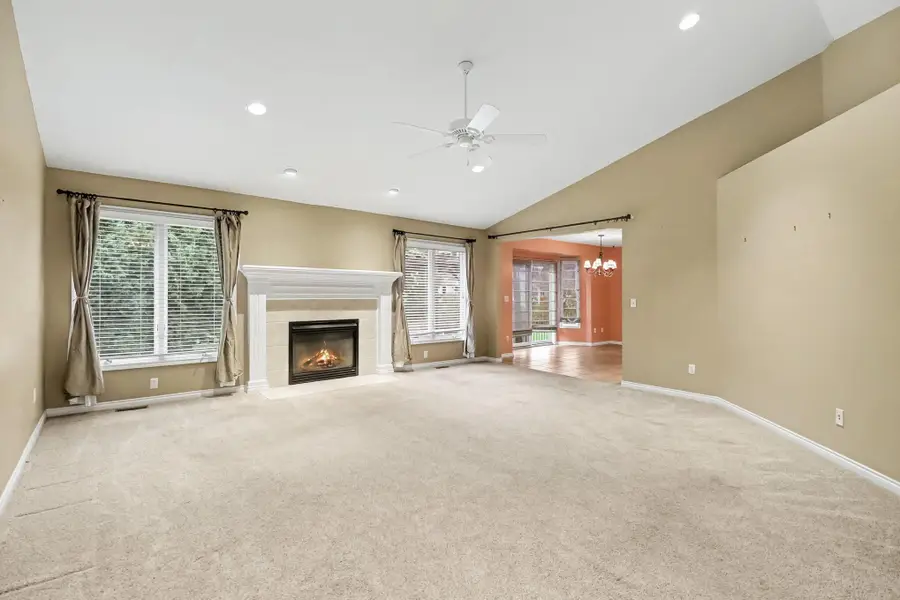 39138 Casimira Avenue, Sterling Heights, MI 48313 - #3