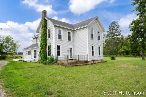 7265 W Carson City Road, Greenville, MI 48838